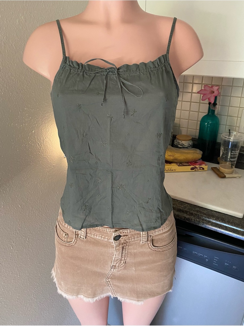 Y2k Abercrombie sage green embroidered tank top